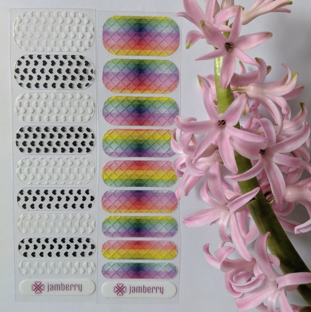 Pop Hearts/Over the Rainbow Holiday Wraps